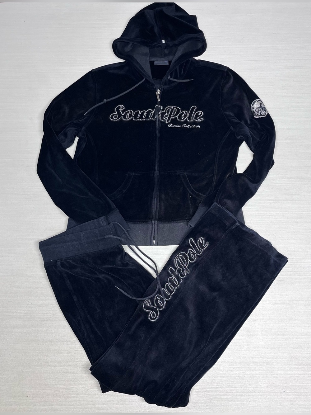South Pole Vintage Y2K Black Velour Zip Up & Sweats Track Suit Set large